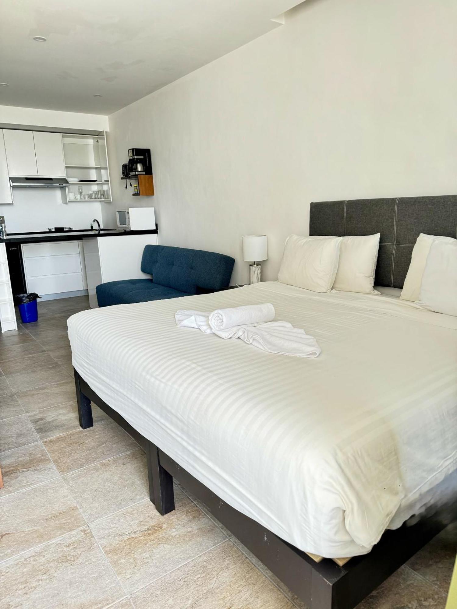 Studios With Roofpool In Vanessa 24 Playa del Carmen Room photo